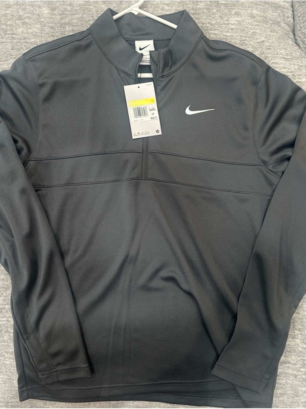 Nike Men's Black Half-Zip Performance Pullover Jacket